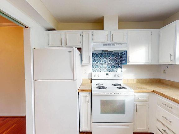 5th image of 231 Westdale Dr