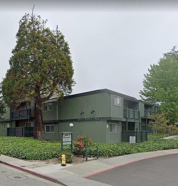 2nd image of 850 Rosedale Ave #11