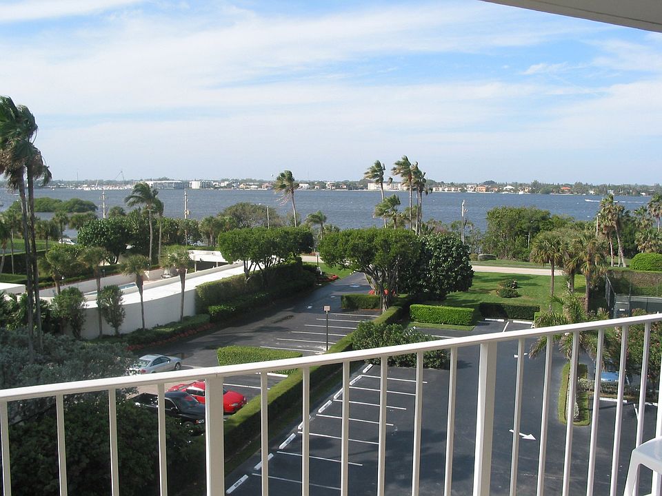 Intra-coastal view