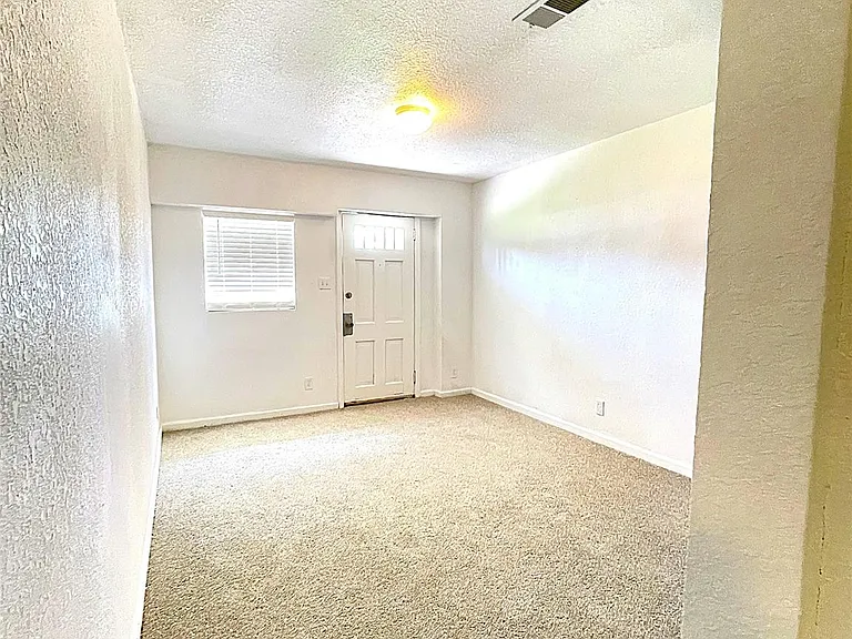 316 Rabbit Trl — Photo 18