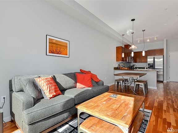 5th image of 375 Kirkland Ave APT 315