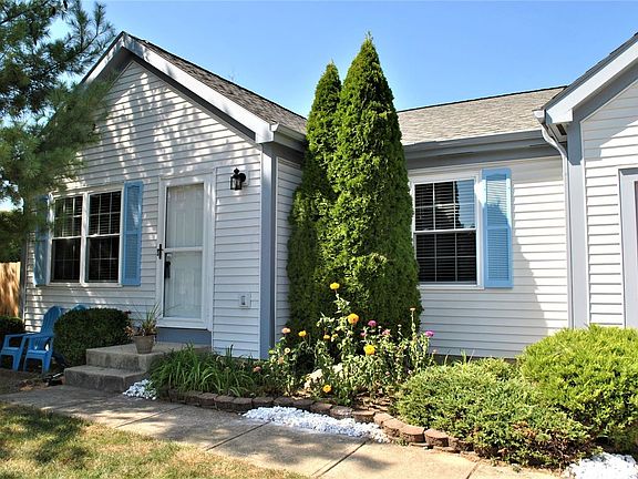 2nd image of 2406 Altenburg Ct