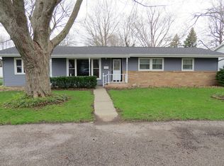610 N 2nd St, Fairbury, IL 61739