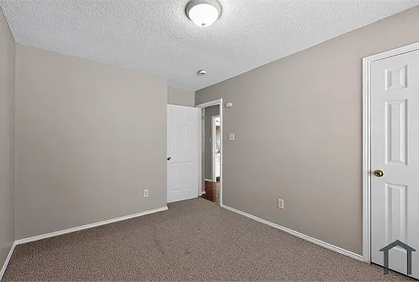 2313 Valley Falls Ave — Photo 27
