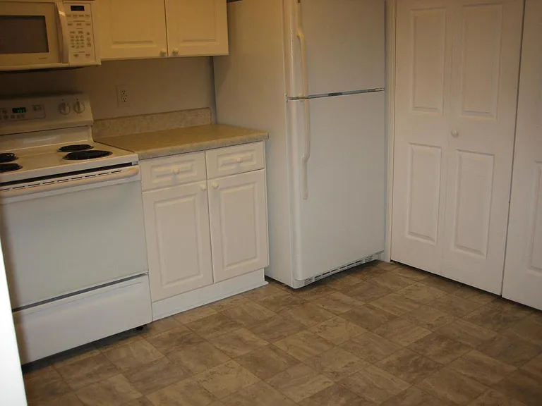 929 Morreene Rd — Photo 21