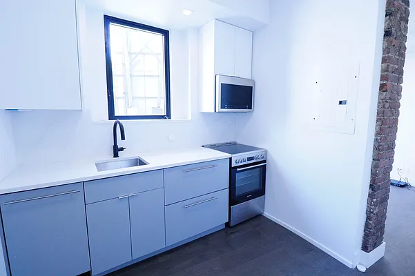 Rented by Besen Partners, LLC | media 13