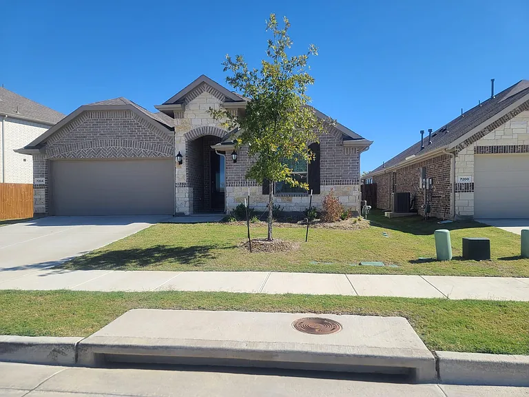 7204 Black Cherry Ln — Photo 4
