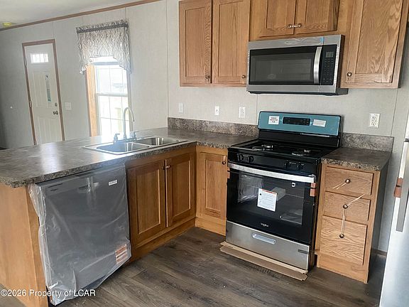 5th image of 77 3rd Ln