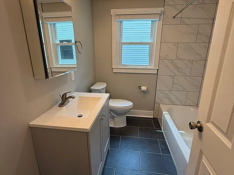 213 Garfield Ave #1 — Photo 22