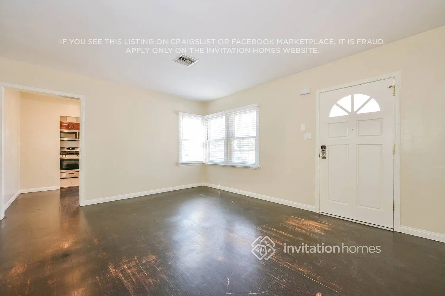 2112 N Screenland Dr Burbank, CA 91505 — Photo 4