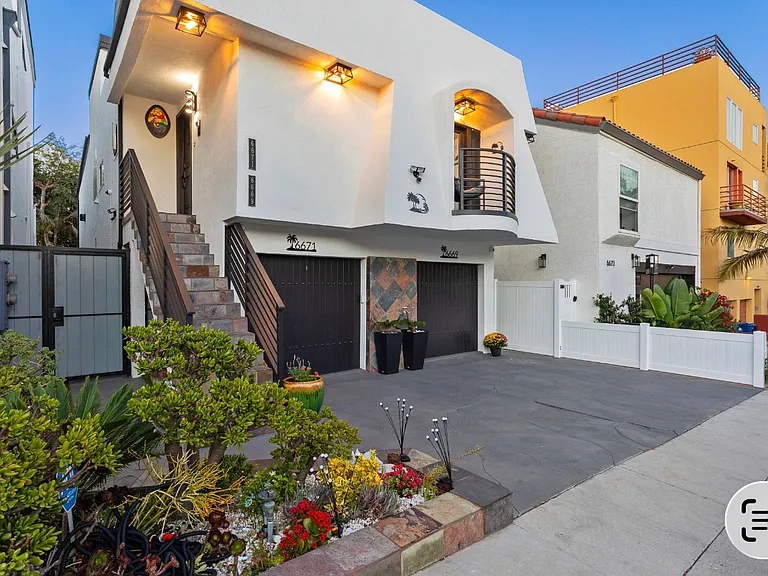 6669 Vista Del Mar #1 — Photo 1