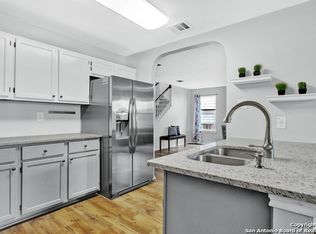 622 Granite Clf, San Antonio, TX 78251