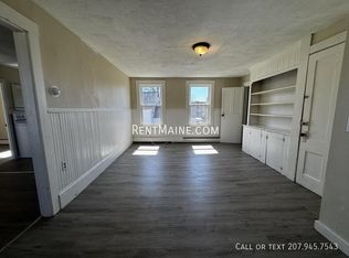 24 Green St APT 4, Winthrop, ME 04364