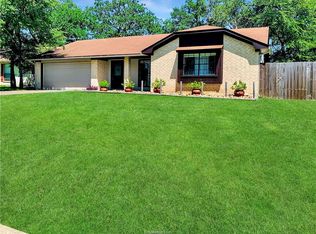 1001 Val Verde Dr, College Station, TX 77845