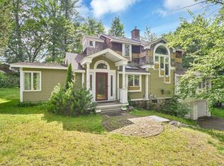 63 Geneva Ave, West Hartford, CT 06107