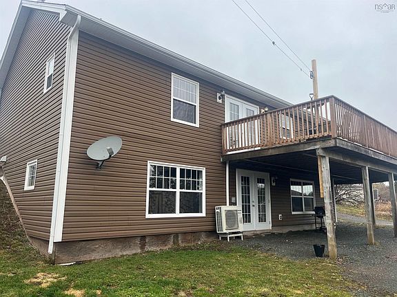 4th image of 210 Blacksmith Valley Rd