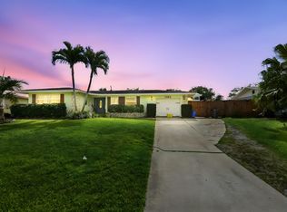 3854 Buttercup Cir S, Palm Beach Gardens, FL 33410
