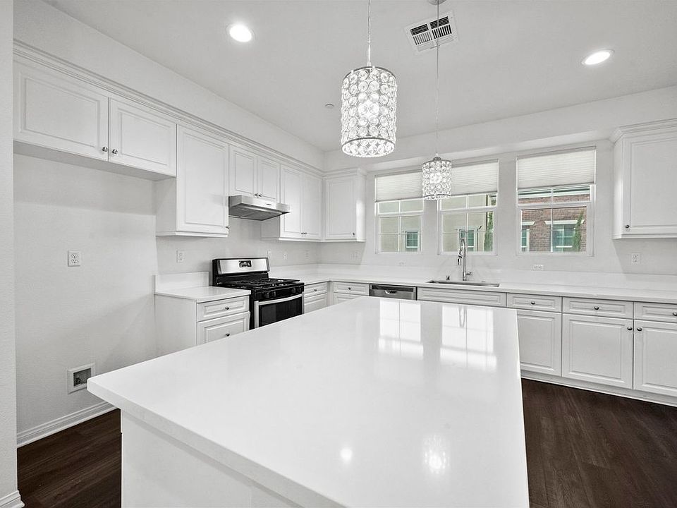 1st image of 8887 Orangethorpe Ave