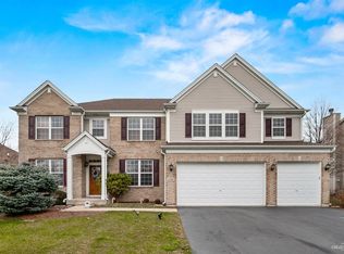 2180 Bartram Rd, North Aurora, IL 60542