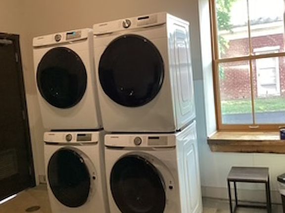 5th image of 4 S King St APT 206