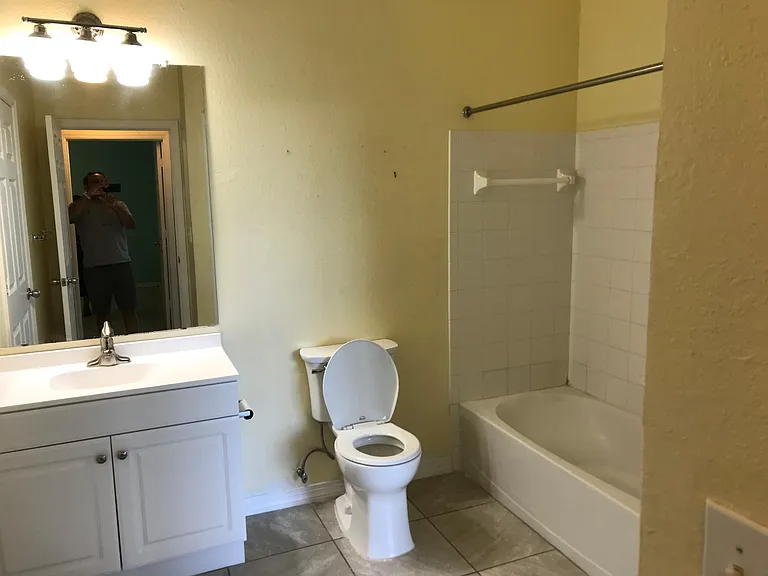 2000 Erving Cir #GROUND FLOOR — Photo 6