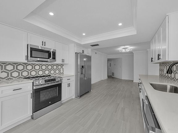 36-web-or-mls-Kitchen 4_07152025