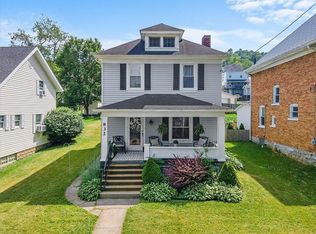 832 7th Ave, Coraopolis, PA 15108