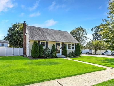174 N Nassau Avenue, Massapequa, NY, 11758