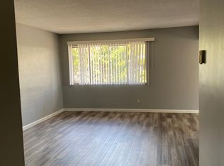 147 Vera Cir, Vista, CA 92084