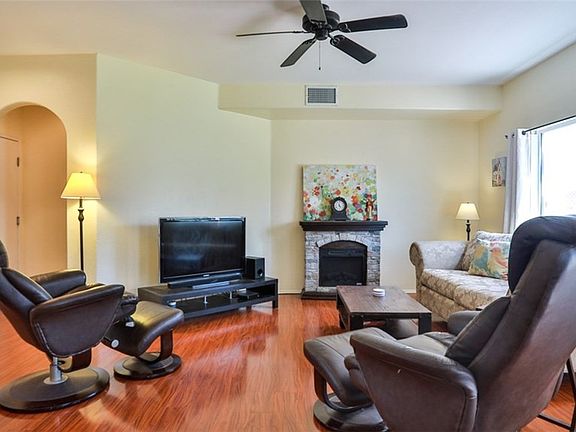 5th image of 12783 Brookdale St