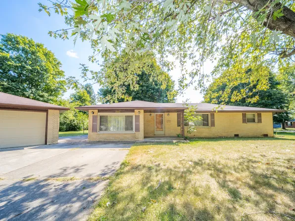 2006 Costello Dr, Anderson, IN 46011