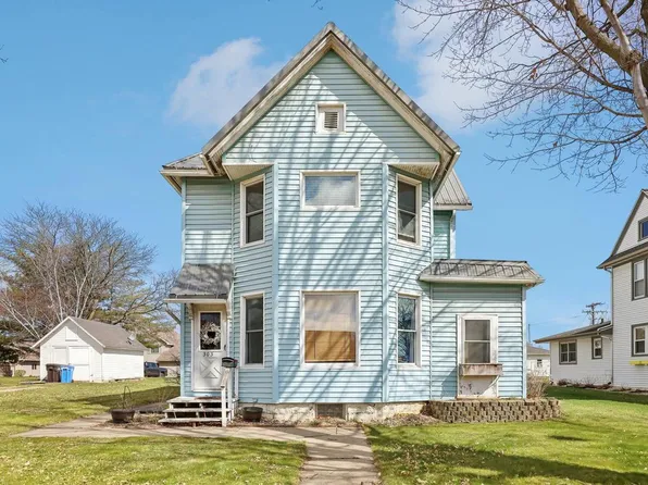 303 West Main Street, Waunakee, WI 53597