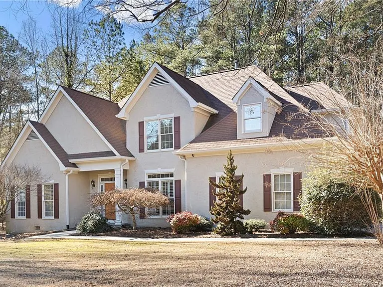 165 Redspire Ln — Photo 3