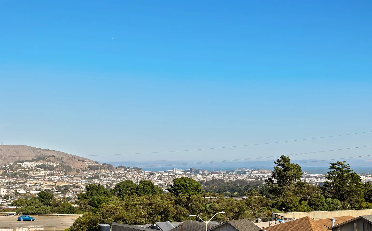 Peninsula View Apartments — Photo 2
