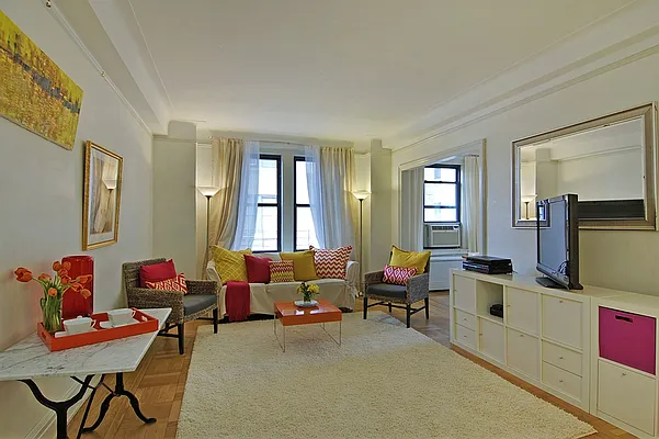 Sold by Corcoran | media 1