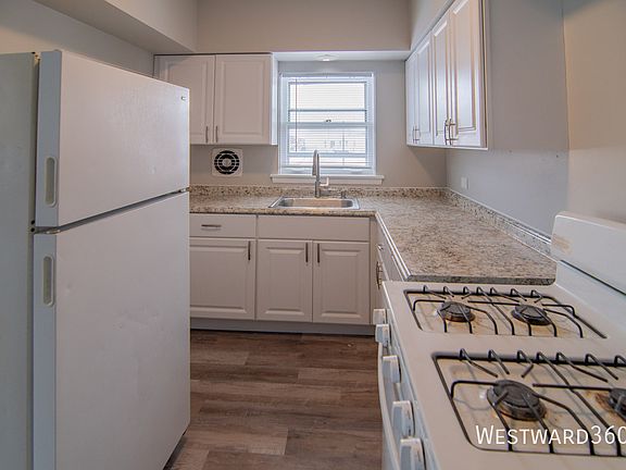 4th image of 4851 Indianapolis Blvd APT 7