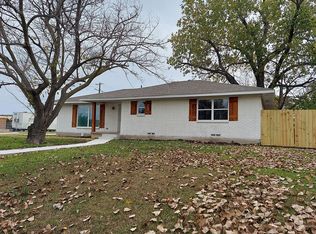 4306 Skyline Dr, Rowlett, TX 75088