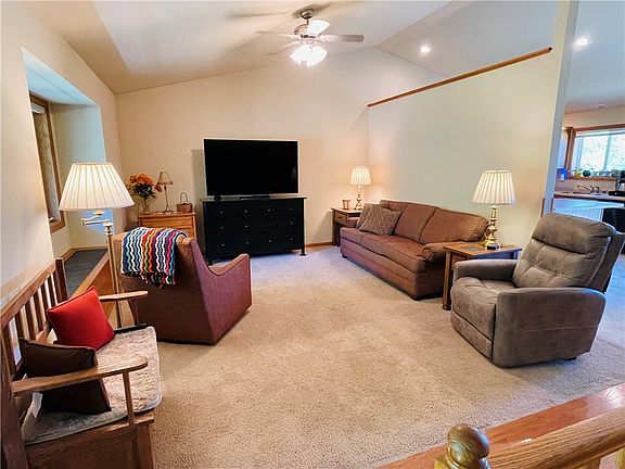 5th image of 3104 Valmont Avenue