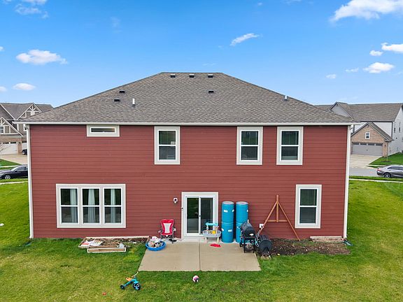5th image of 9719 Cimmaron Ave