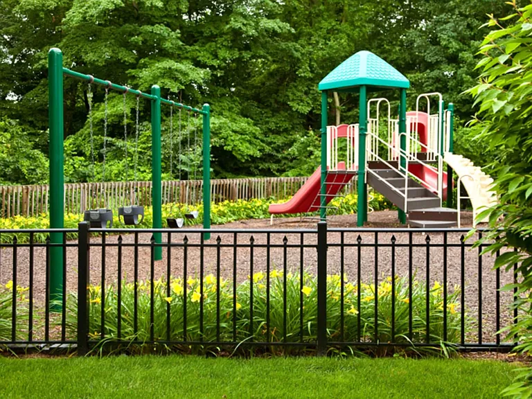 grand-reserve-orange-playground