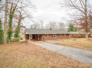 301 Amherst Dr, Spartanburg, SC 29306