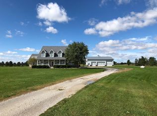 7425 Head O Lake Rd, Ottawa Lake, MI 49267