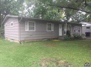 5301 SW 28th St, Topeka, KS 66614