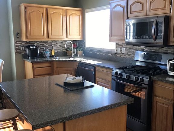 4th image of 27801 Sunrise Ln