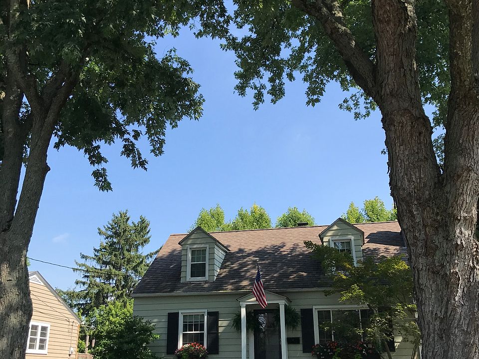 1st image of 66 Parkview Ave