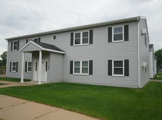 1706 45th St NW APT 2, Rochester, MN 55901