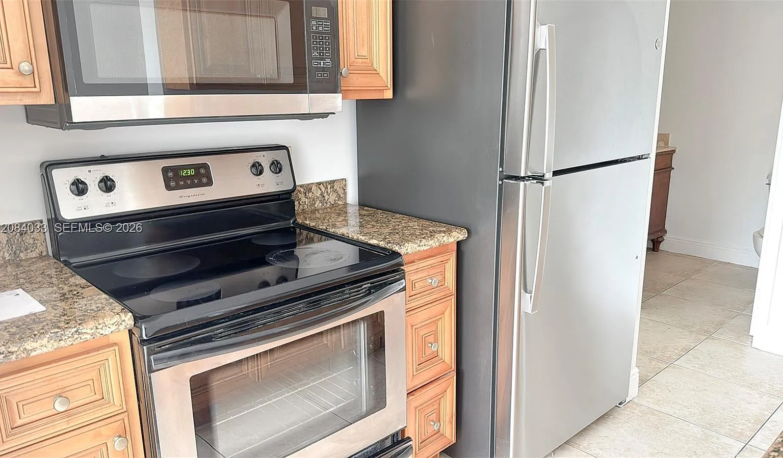 Sun Vista Gardens Condo — Photo 2