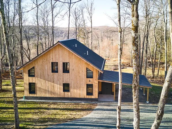 LOT 6 Manor Falls Dr, Livingston Manor, NY 12758