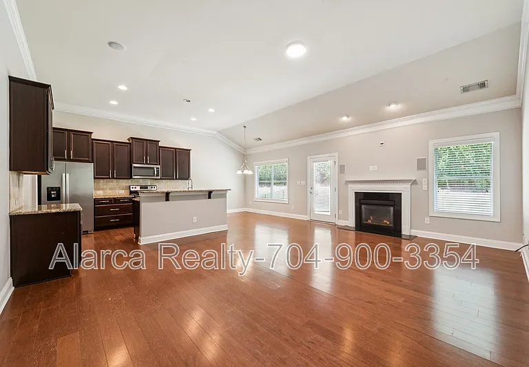 1016 Ridgehaven Rd — Photo 10