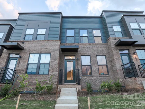 1015 Simcoe Ln, Charlotte, NC 28217